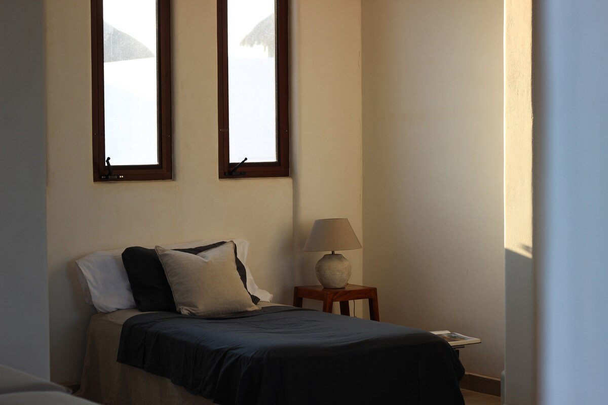 Dreamy guest bed for the fifth guest 